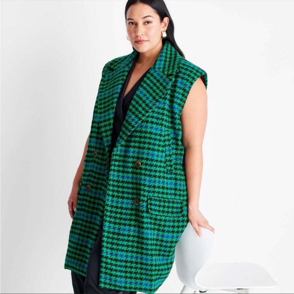 NWT Future Collective Kahlana Barfield Brown Sleeveless Long Shacket Green - Picture 3 of 3